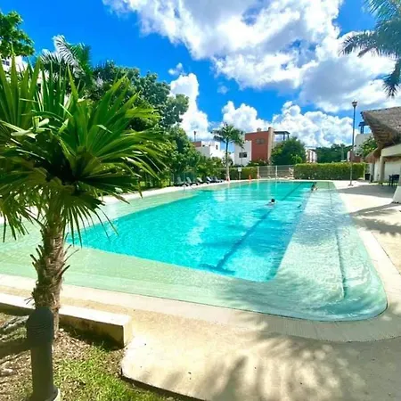 Lovely 2 Bedroom 2 Bathroom Condo